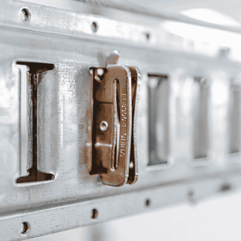 Auxx Lift Webbing guide Snap-In Anchor